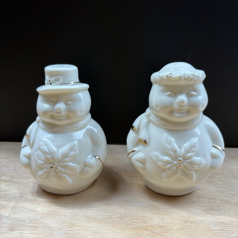 Vintage Formalities by Baum Bros Ivory Snowmen Salt & Pepper Shakers Poinsettia